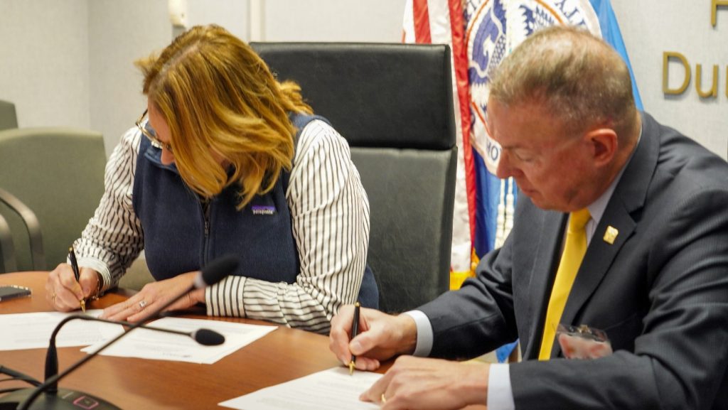 FEMA and the DRCA Sign Landmark Agreement to Strengthen Preparedness, Response, and Recovery Efforts